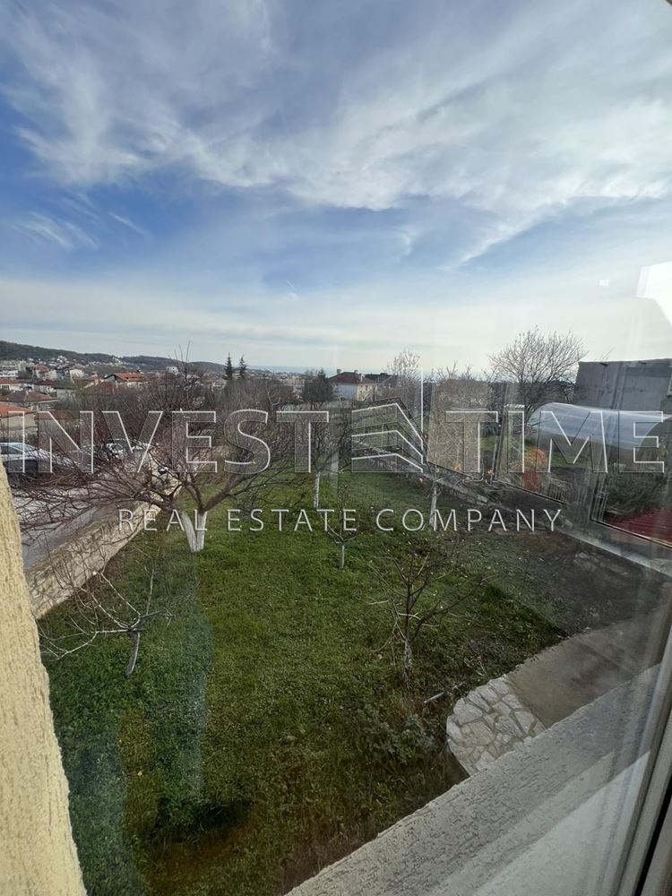 Етажи от къща за продажба в кв. Виница - Агенция за недвижими имоти Варна - Invest Time, имот 2