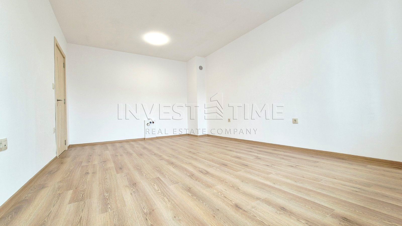 Тристаен апартамент след основен ремонт в кв. Младост, „ДО КЛЮЧ“ - Агенция за недвижими имоти Варна - Invest Time, имот 1