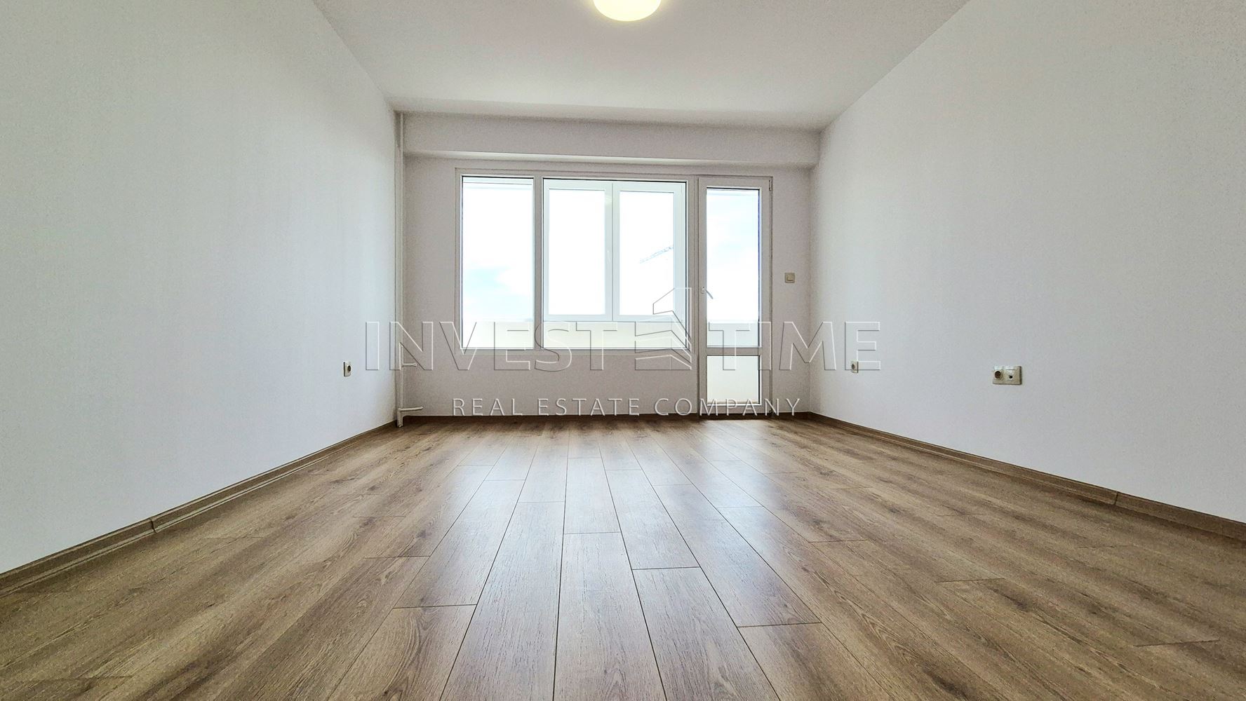 Двустаен апартамент след основен ремонт – ДО КЛЮЧ - Агенция за недвижими имоти Варна - Invest Time, имот 2