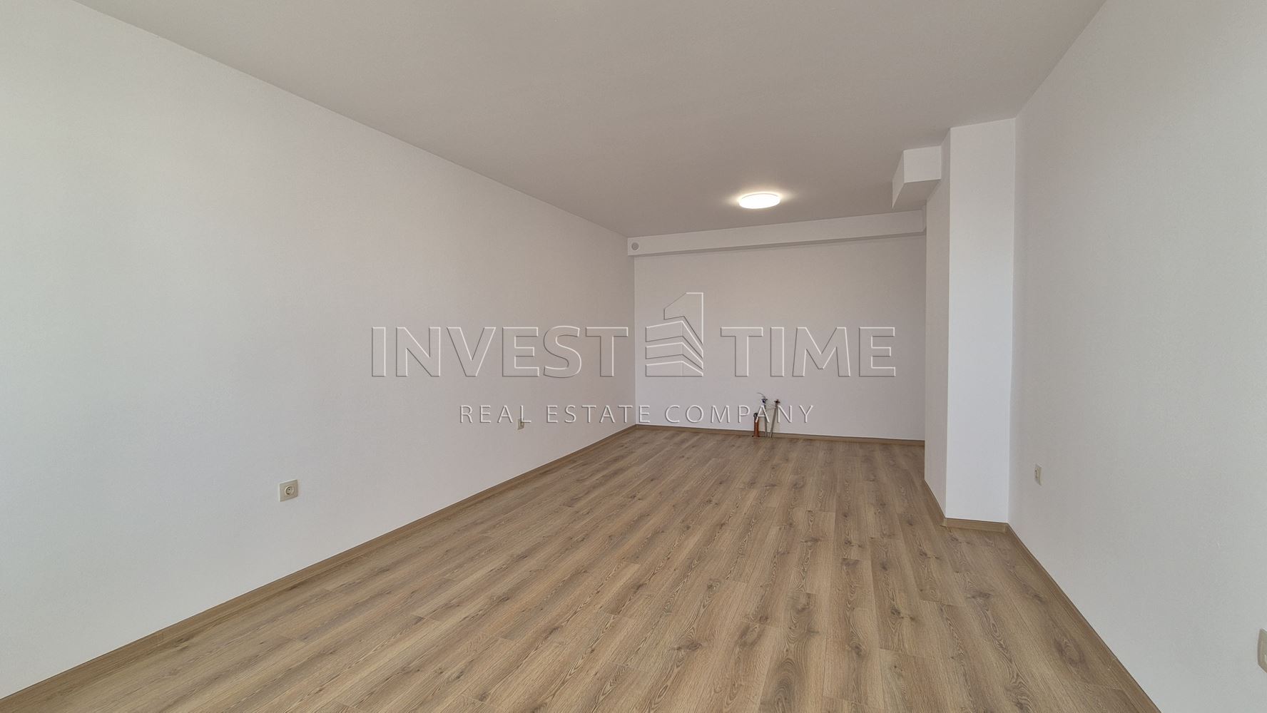 Двустаен апартамент след основен ремонт – ДО КЛЮЧ - Агенция за недвижими имоти Варна - Invest Time, имот 1